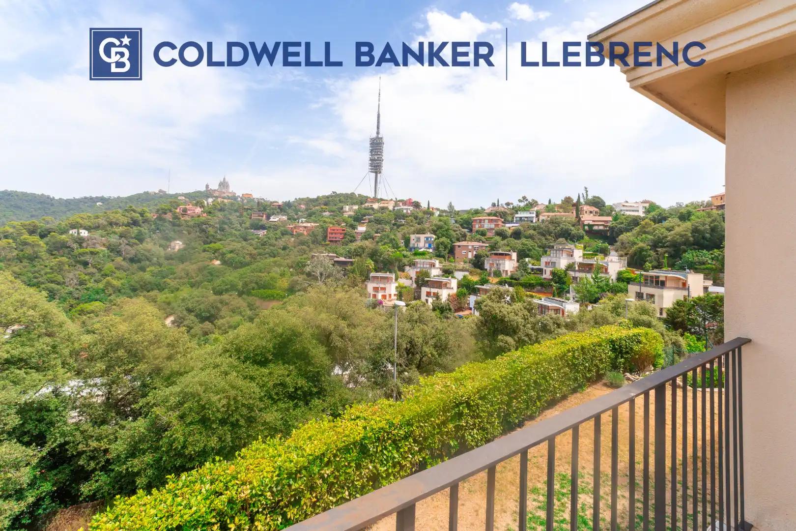Vista exterior de Casa o chalet de alquiler en Barcelona con Aire acondicionado, Calefacción y Jardín privado