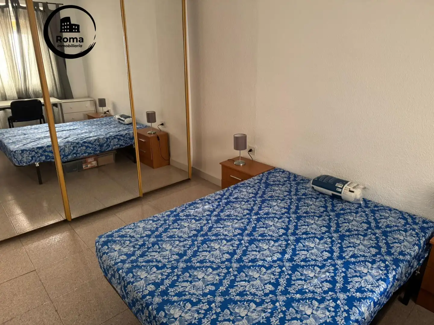 Bedroom of Flat for rent in Granada