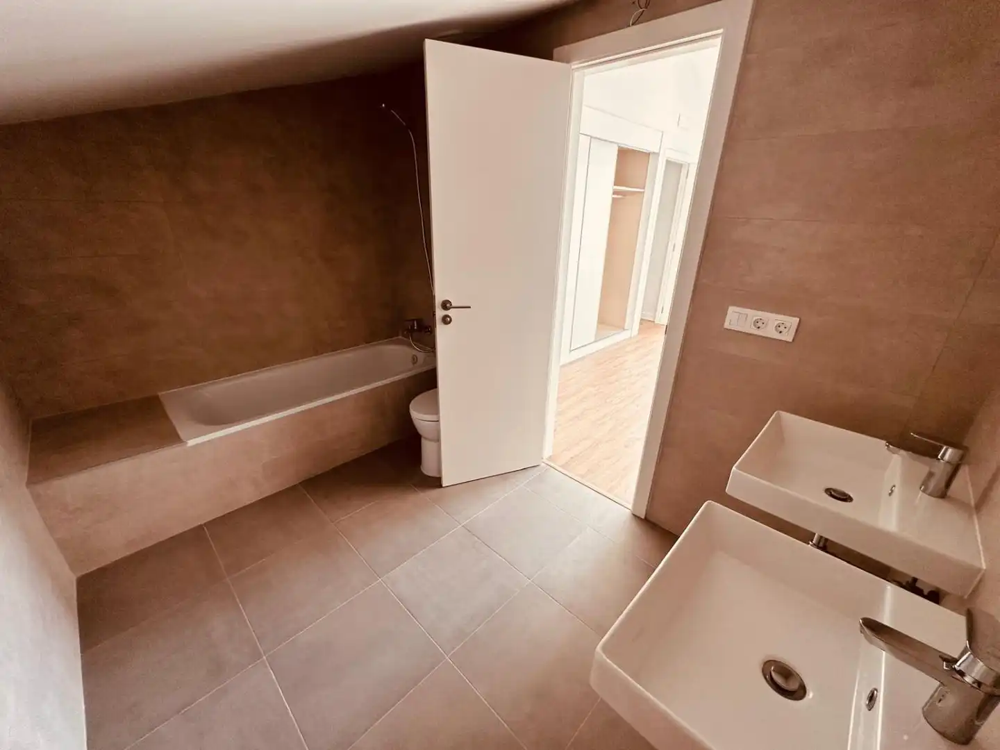 Bathroom of Attic for sale in Fuengirola  with Heating, Terrace and Storage room