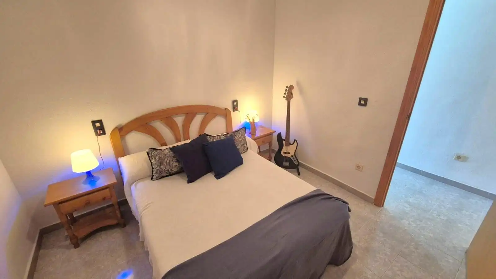Habitación de Apartamento en venta en Torrevieja con Aire acondicionado, Terraza y Trastero