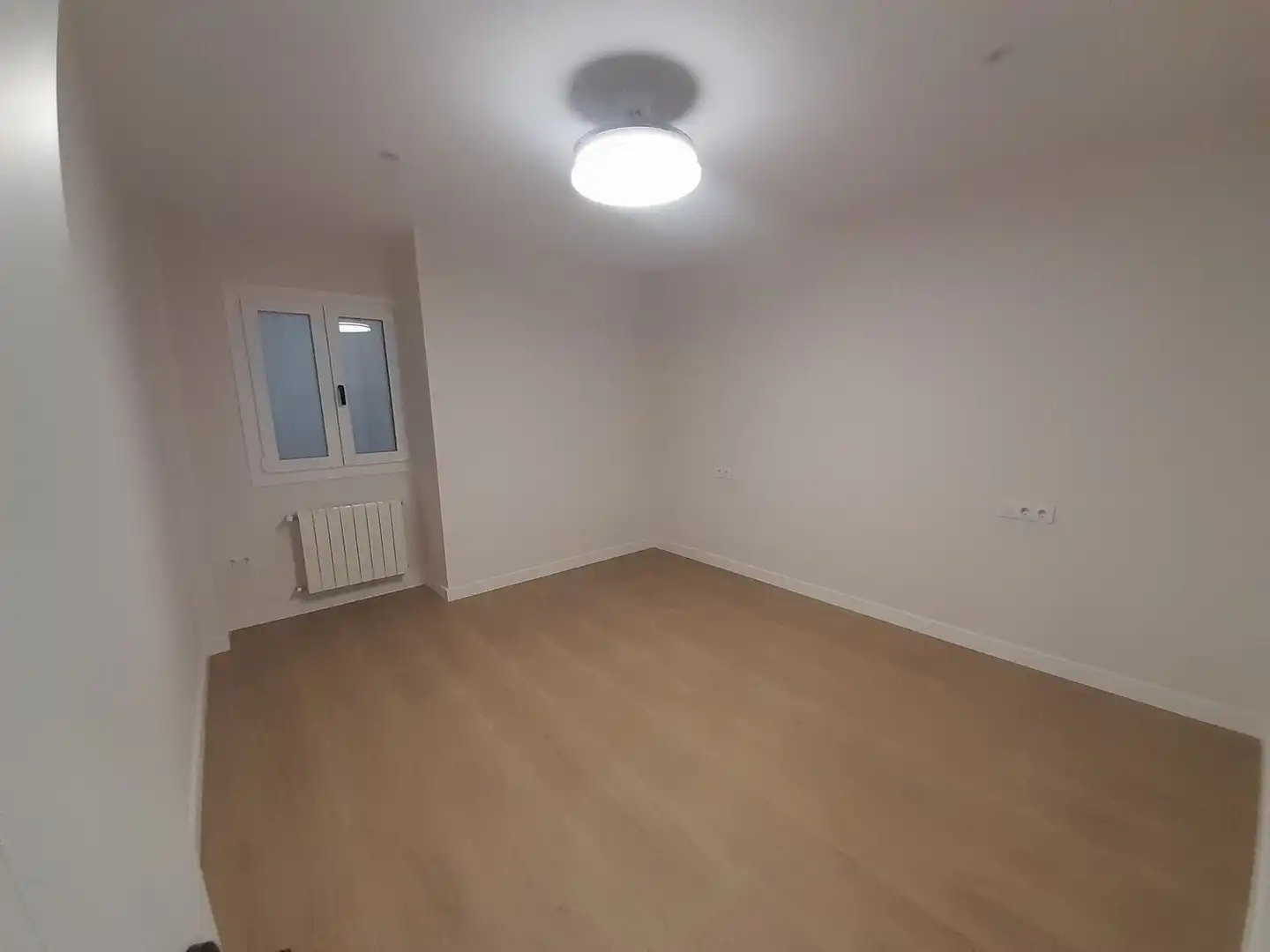 Piso en venta en Jaén con Balcón