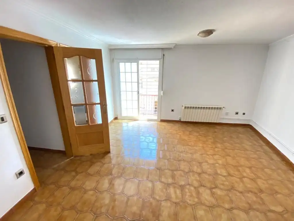 Piso en venta en Cerdanyola