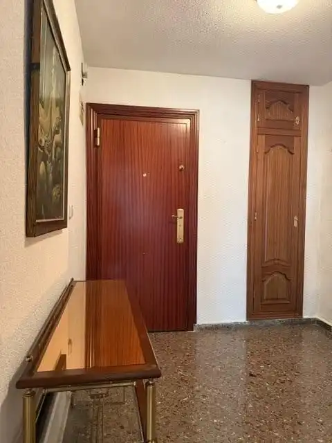Piso de alquiler en La Catedral