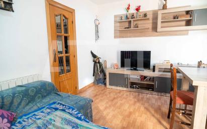 Living room of Flat for sale in Sabadell  with Air Conditioner, Heating and Parquet flooring