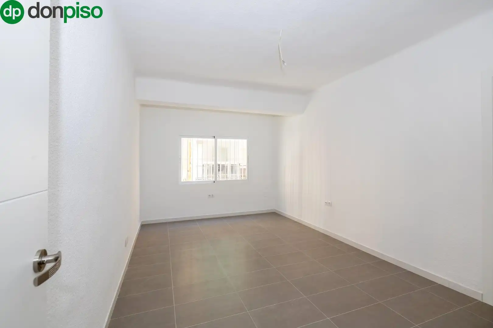 Flat for sale in Granada  with Terrace and Balcony
