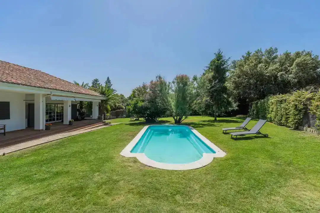 Piscina de Casa o chalet en venta en San Agustín del Guadalix con Aire acondicionado, Calefacción y Jardín privado
