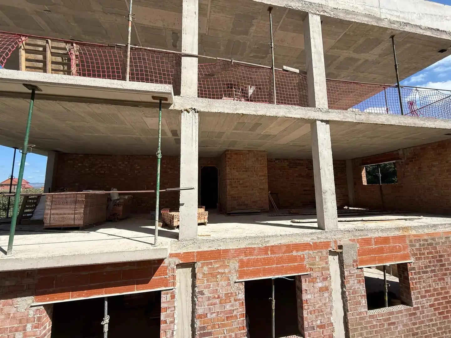 Vista exterior de Piso en venta en Les Franqueses del Vallès con Aire acondicionado y Balcón