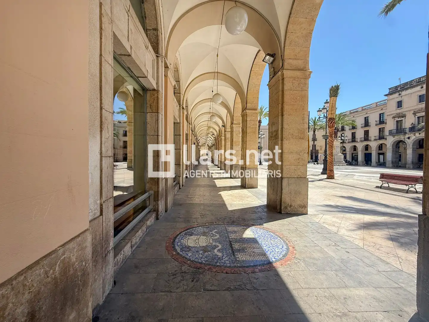 Vista exterior de Piso en venta en Vilanova i la Geltrú con Calefacción y Balcón