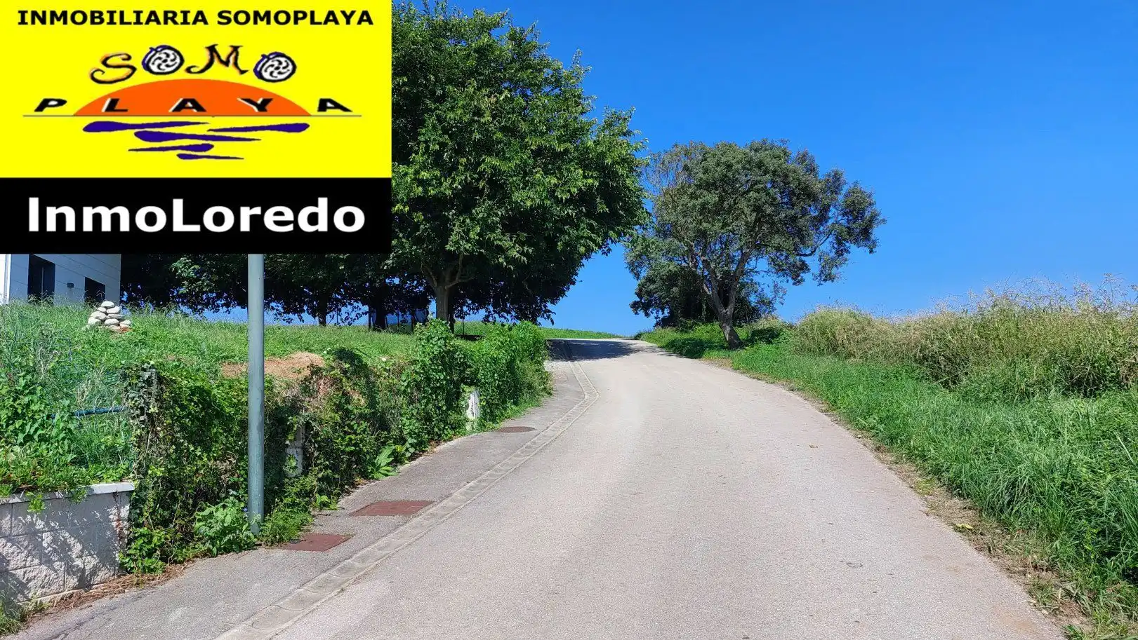 Vista exterior de Casa o xalet en venda en Ribamontán al Mar amb Jardí privat