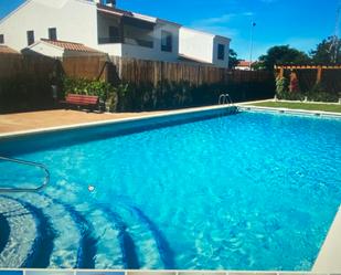 Piscina de Casa o xalet de lloguer en Cambrils amb Aire condicionat, Calefacció i Jardí privat