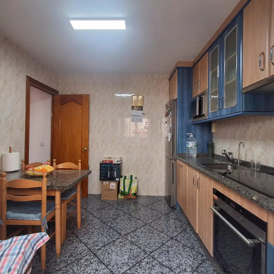 Cuina de Casa o xalet en venda en Estepona