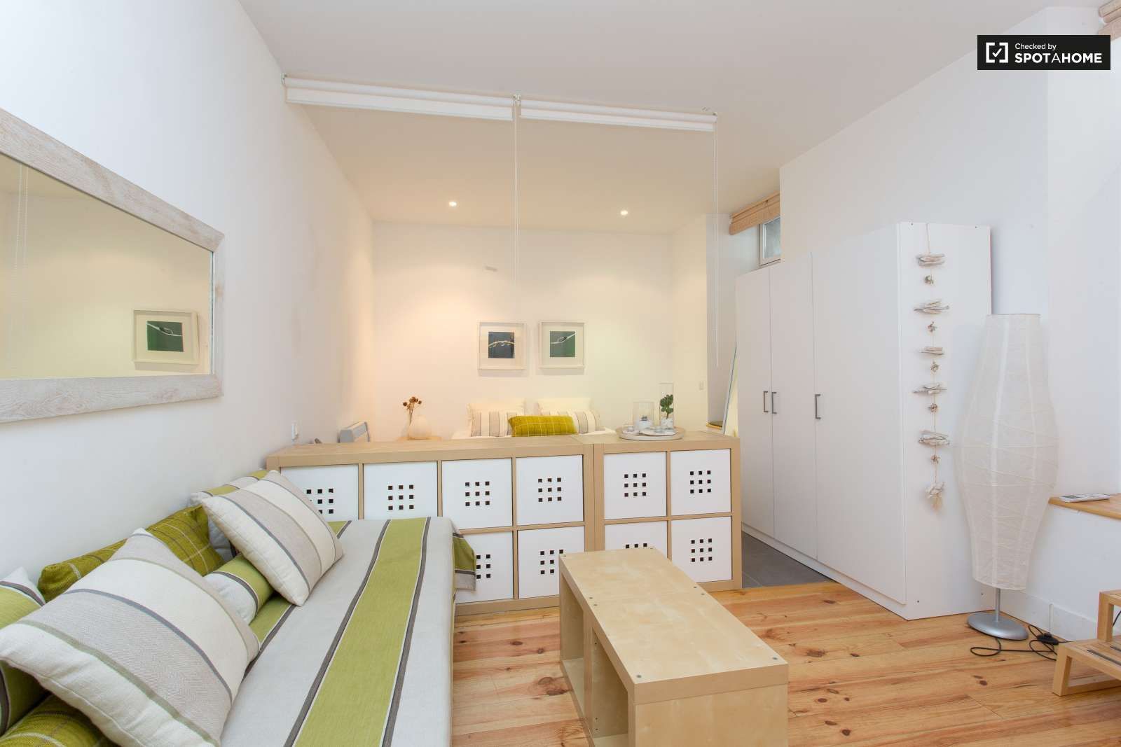 Estudio para compartir en Cortes - Huertas