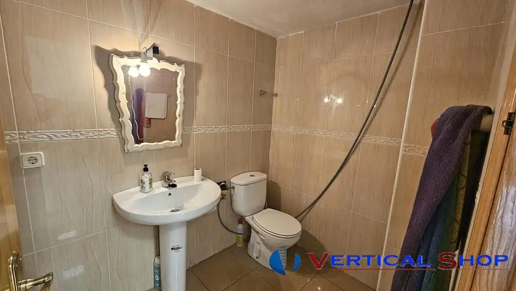 Business premises for sale in Caudete, imagen 3