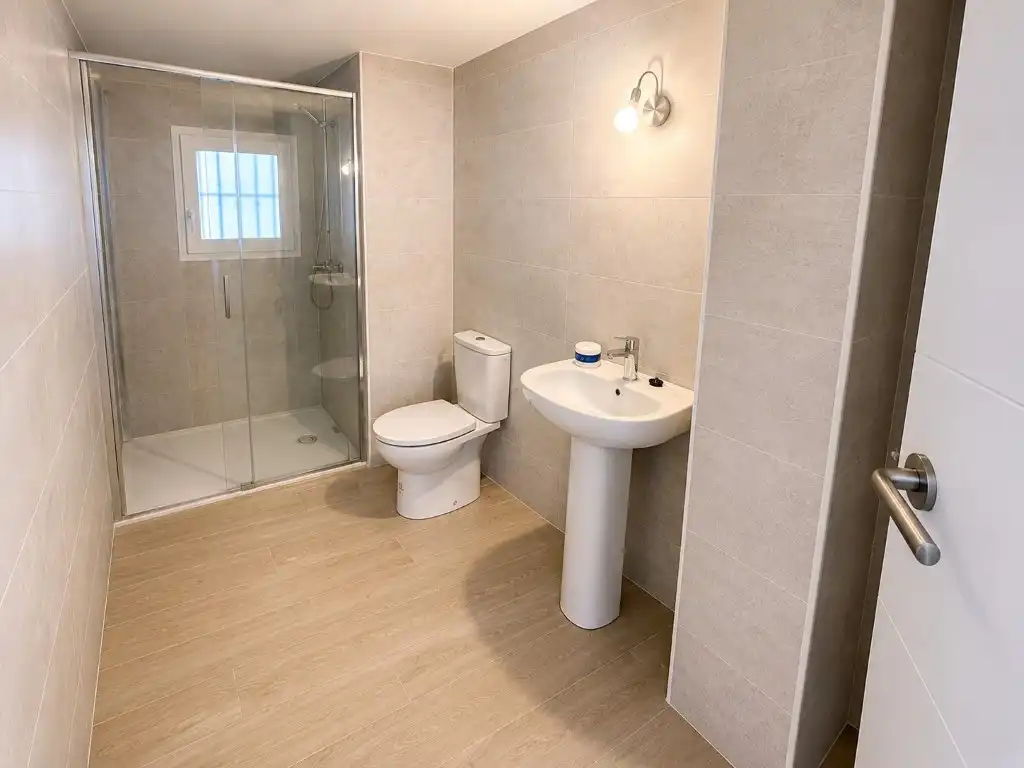 Bathroom of Houses for sale in Dénia