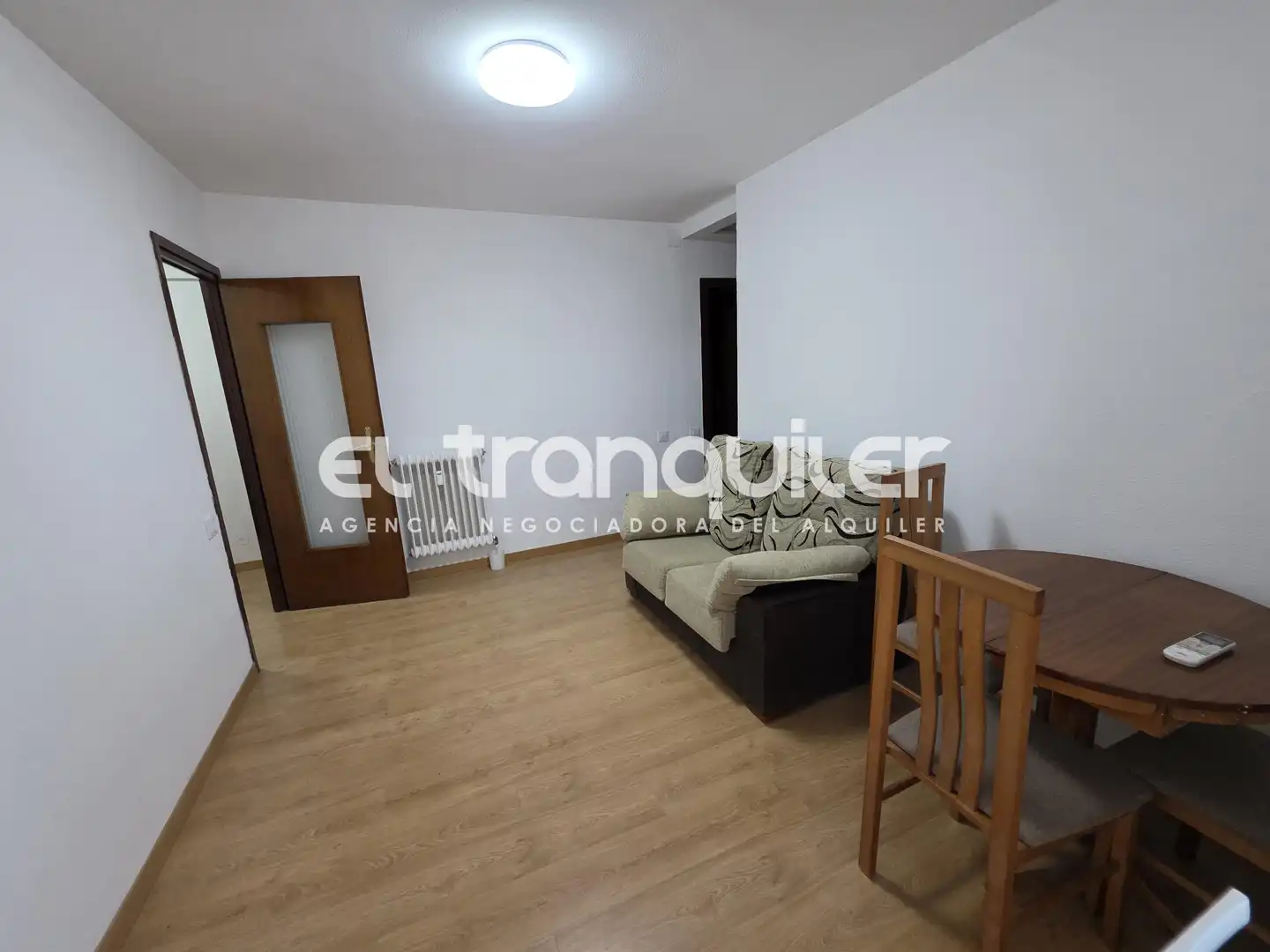 Living room of Flat for rent in Madrid  with Air Conditioner, Terrace and Furnished