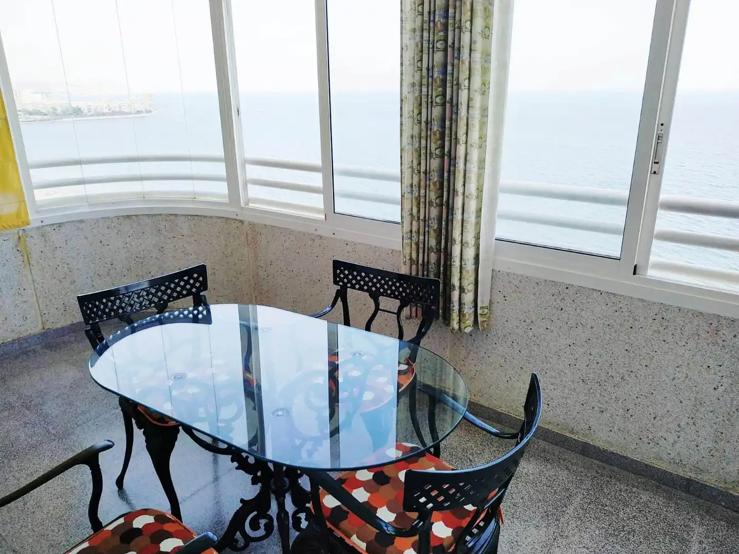 Comedor de Apartamento de alquiler en El Campello con Terraza, Piscina y Amueblado