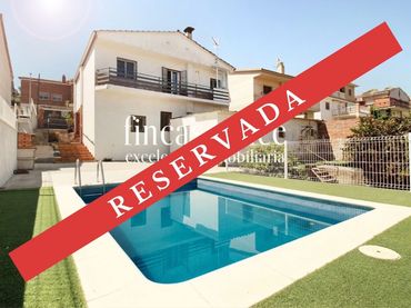 Maison avec piscine à vendre à Santa Coloma de Cervelló - Avinguda de les Flors
