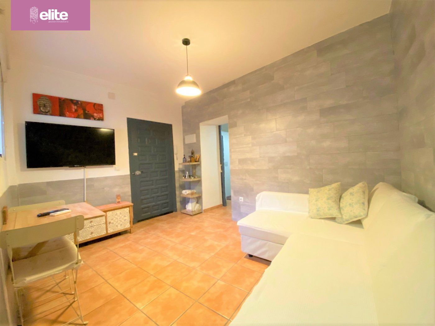 Living room of Flat to rent in Jerez de la Frontera  with Air Conditioner and Balcony