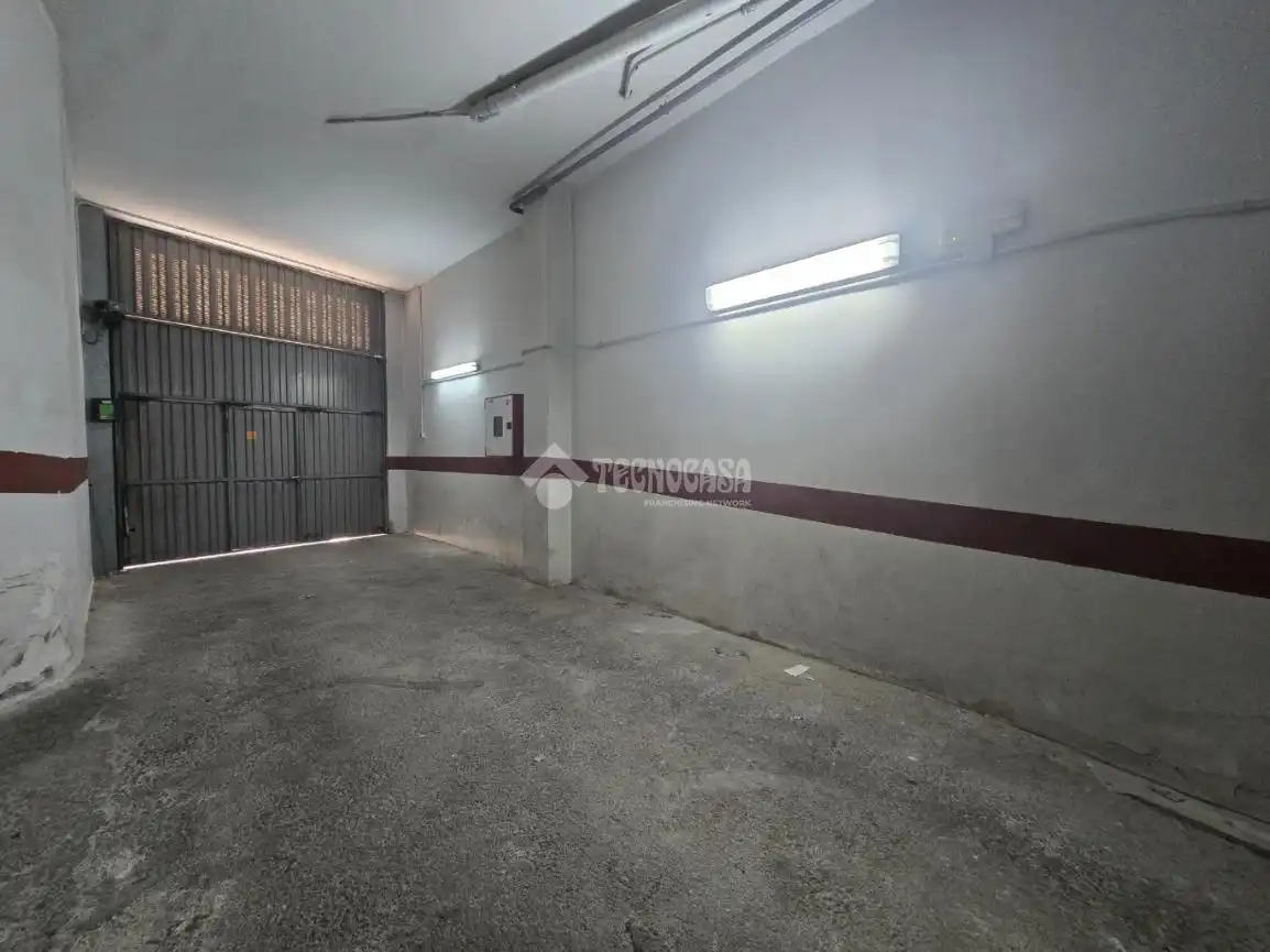 Garage zum Verkauf in Tavernes Blanques