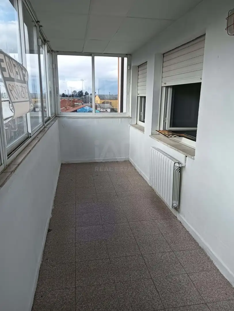 Dormitori de Àtic en venda en La Bañeza  amb Calefacció i Terrassa