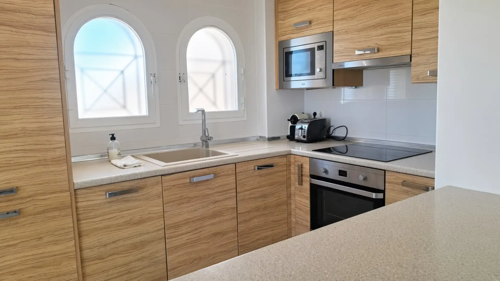 Cuina de Apartament en venda en Estepona amb Aire condicionat, Calefacció i Terrassa
