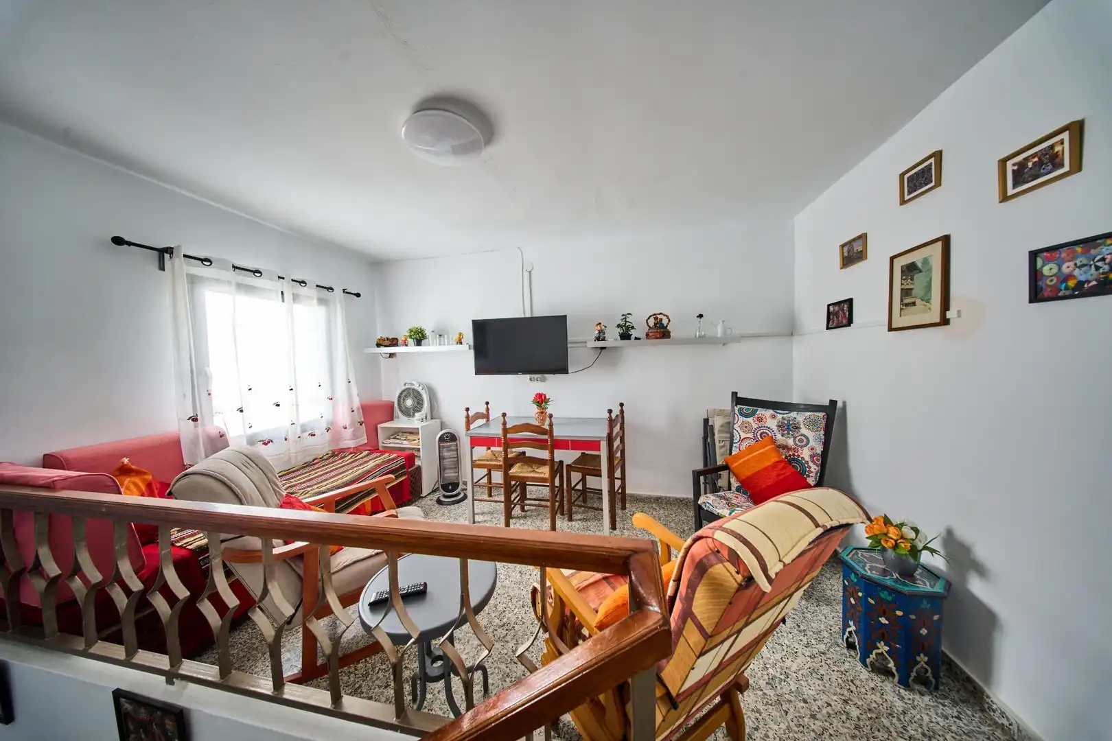 Sala d'estar de Casa o xalet en venda en Bérchules amb Aire condicionat, Terrassa i Moblat