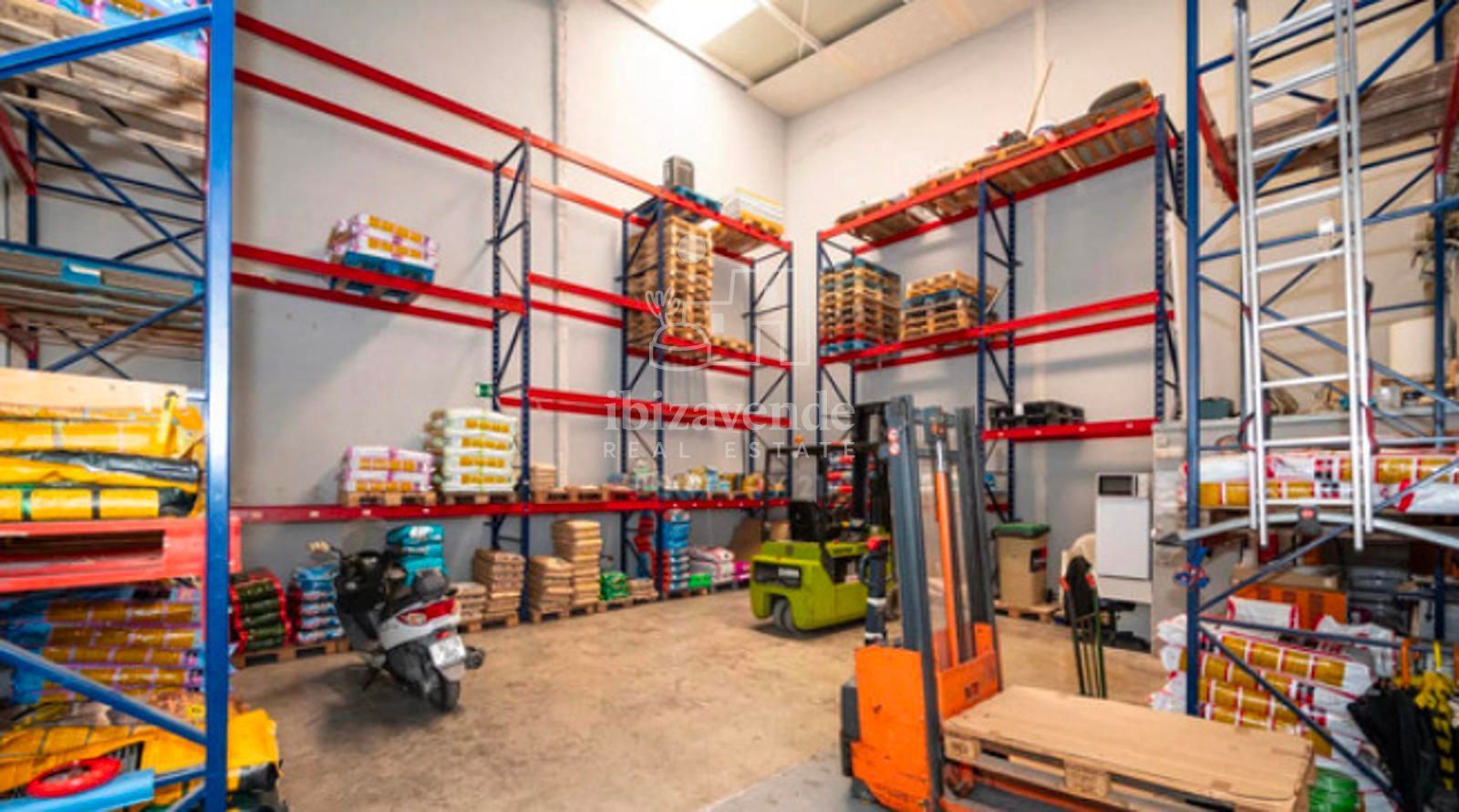 Nau industrial en venda en Sant Antoni de Portmany amb Calefacció