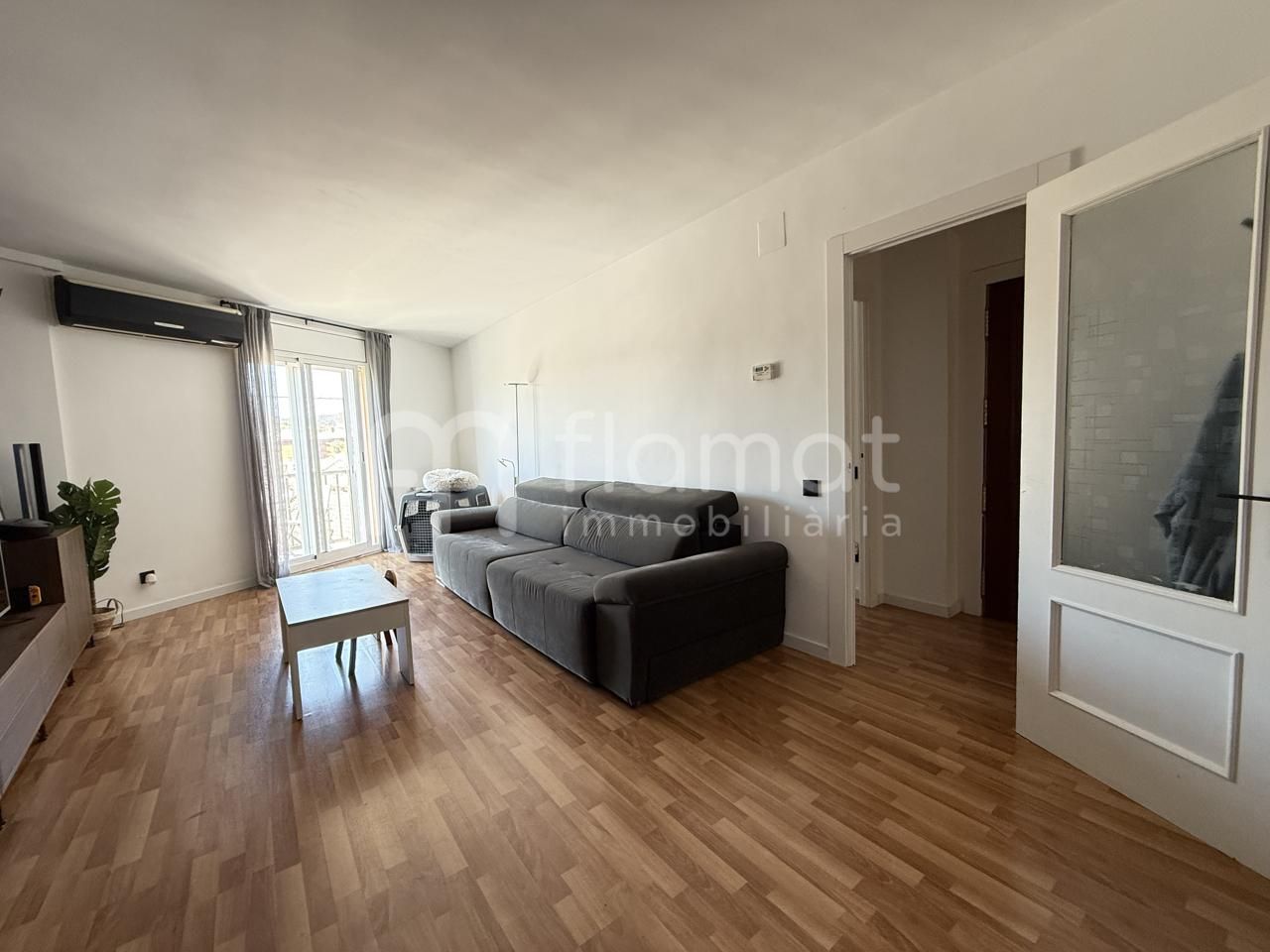 Living room of Flat for sale in El Vendrell  with Air Conditioner and Terrace