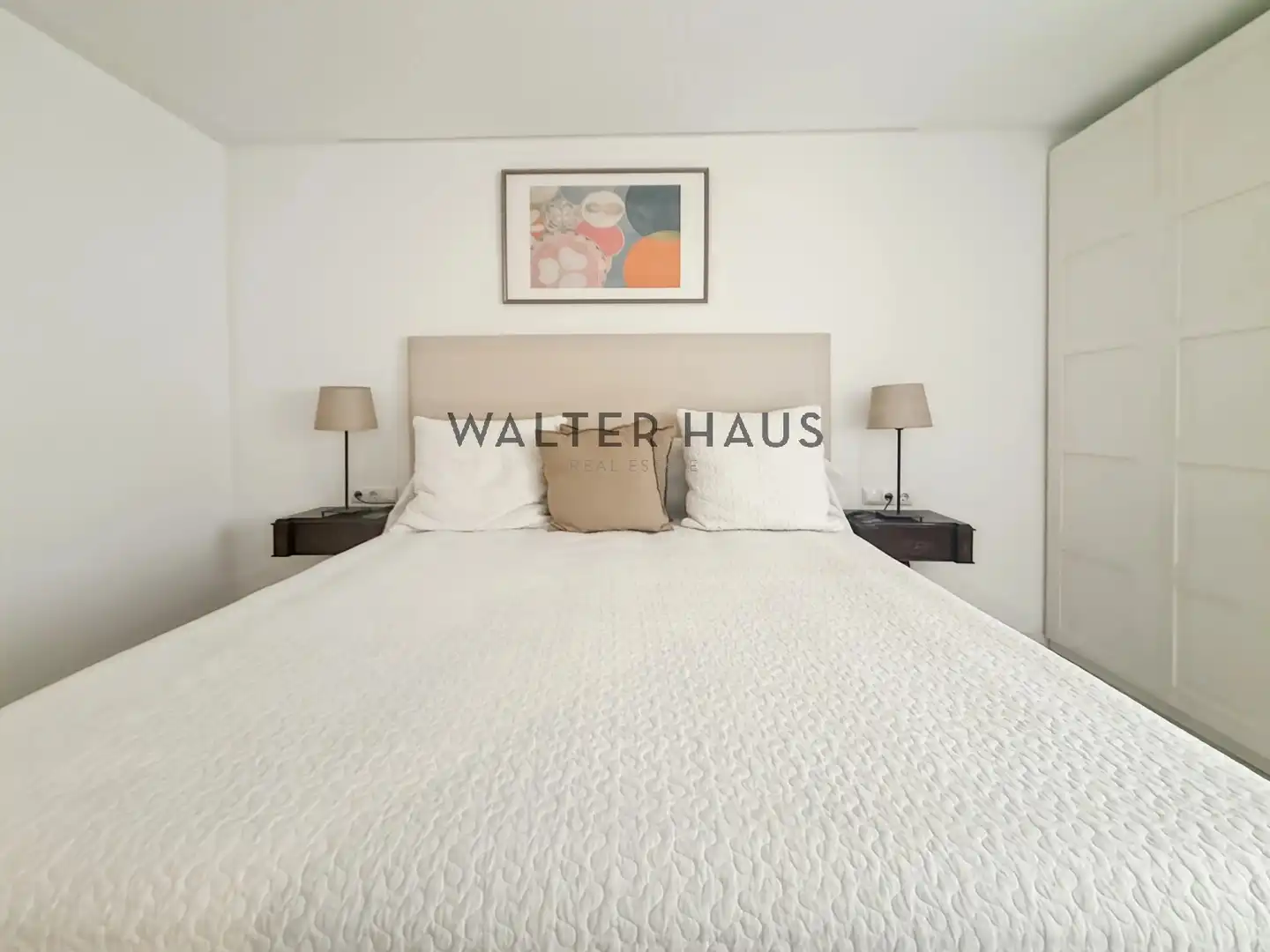 Habitación de Dúplex en venta en Barcelona con Aire acondicionado y Amueblado