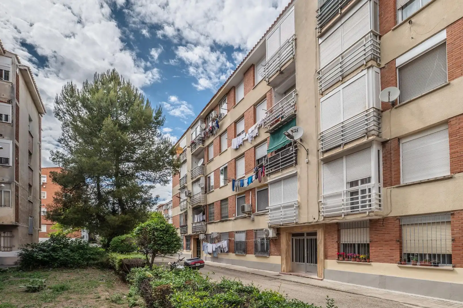 Vista exterior de Piso en venta en Aranjuez con Terraza