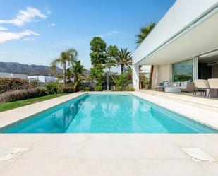 Swimming pool of House or chalet to rent in Marbella  with Air Conditioner, Private garden and Terrace