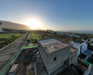 Exterior view of House or chalet for sale in La Orotava  with Private garden, Terrace and Storage room