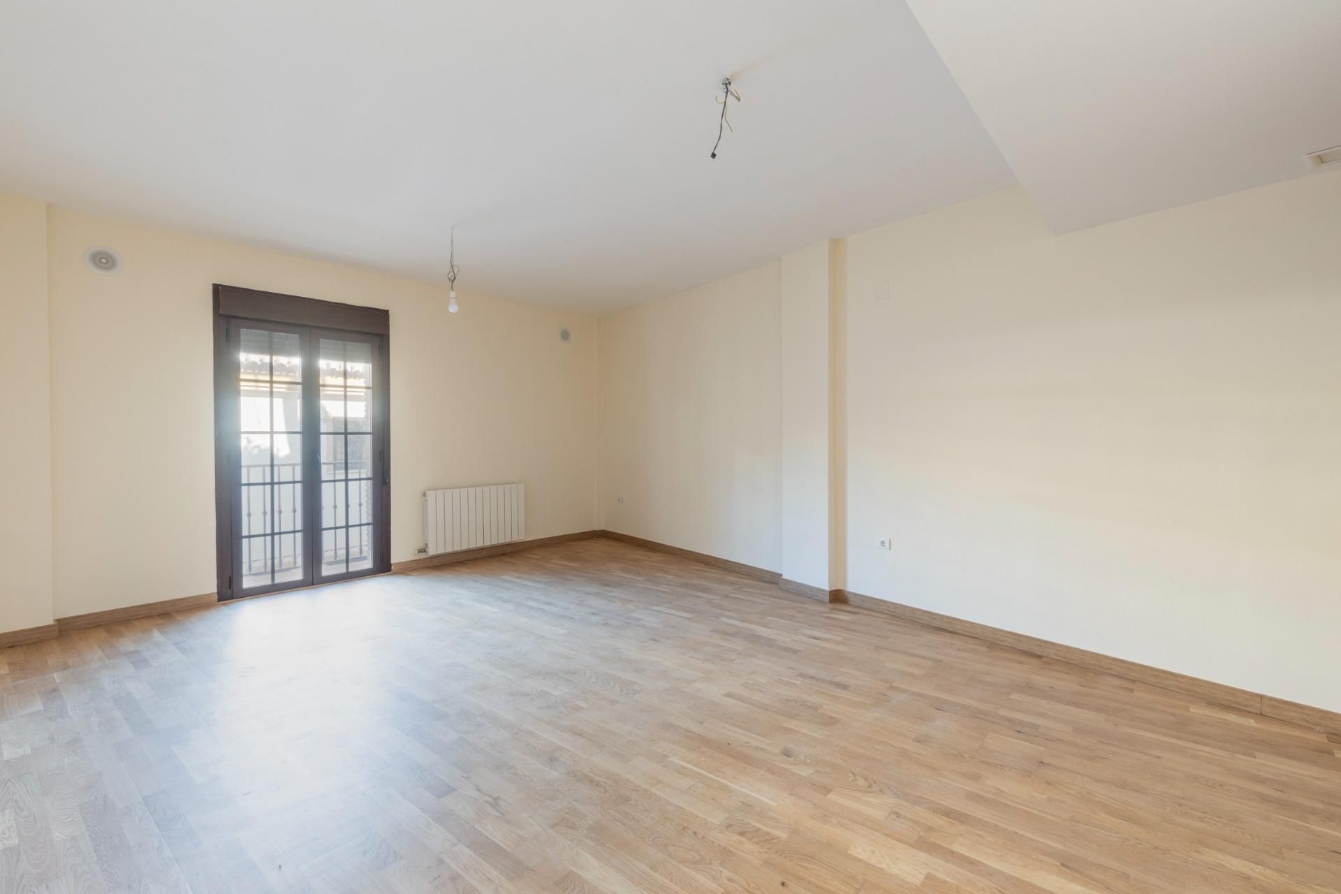 Living room of Flat for sale in La Zubia  with Heating, Terrace and Balcony