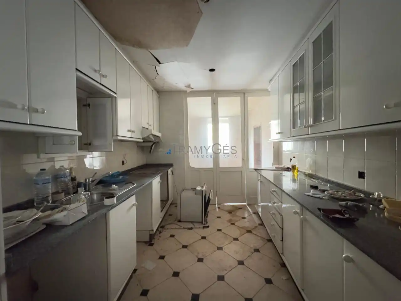 Cocina de Edificio en venta en Pontevedra Capital 