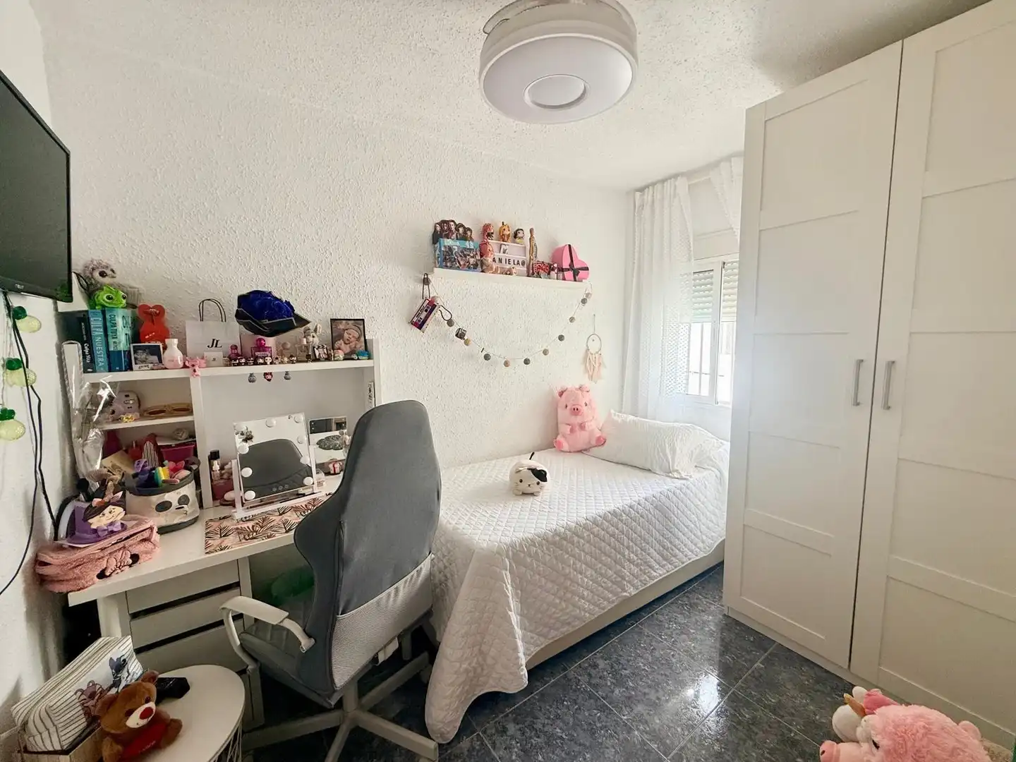 Dormitori de Pis en venda en Málaga amb Jardí privat, Moblat i Balcó