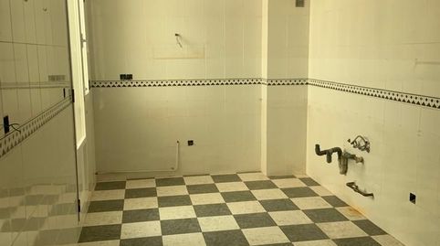 Foto 4 de Piso en venta en Avenida de Los Reyes Católicos, 13, Villarrobledo, Albacete