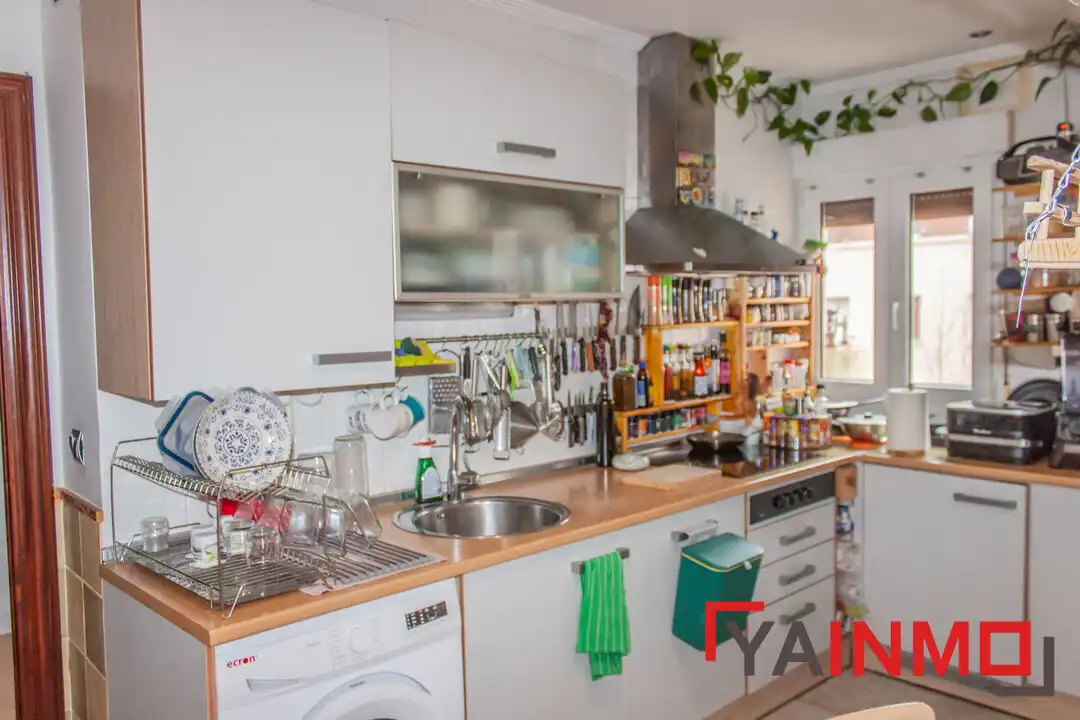 Cocina de Piso en venta en Vitoria - Gasteiz con Calefacción, Parquet y Trastero