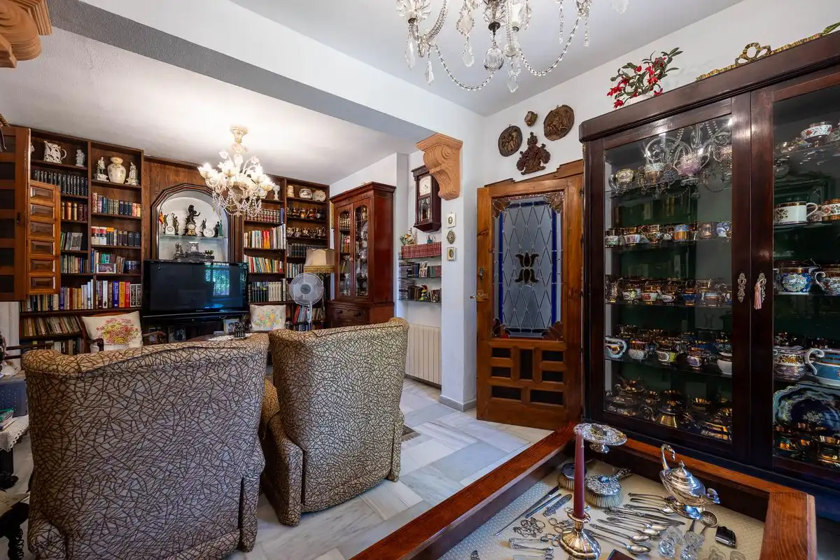 Sala de estar de Casa o chalet en venta en Alhaurín de la Torre con Aire acondicionado, Calefacción y Jardín privado