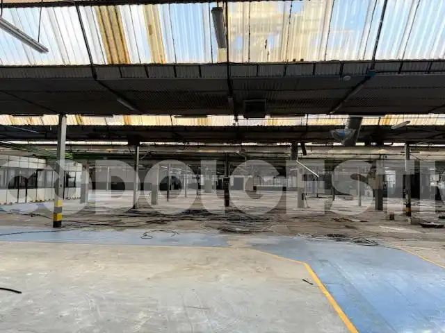 Nau industrial en venda a Besalu, imagen 12