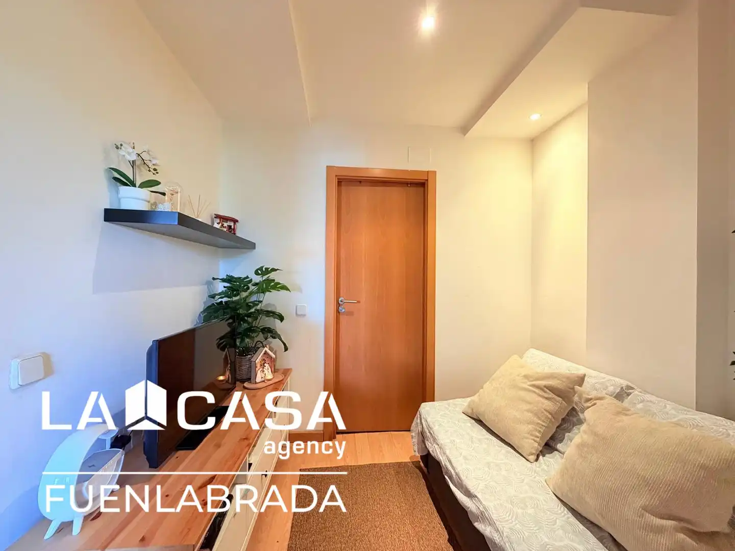 Piso en venta en Fuenlabrada con Aire acondicionado, Trastero y Piscina