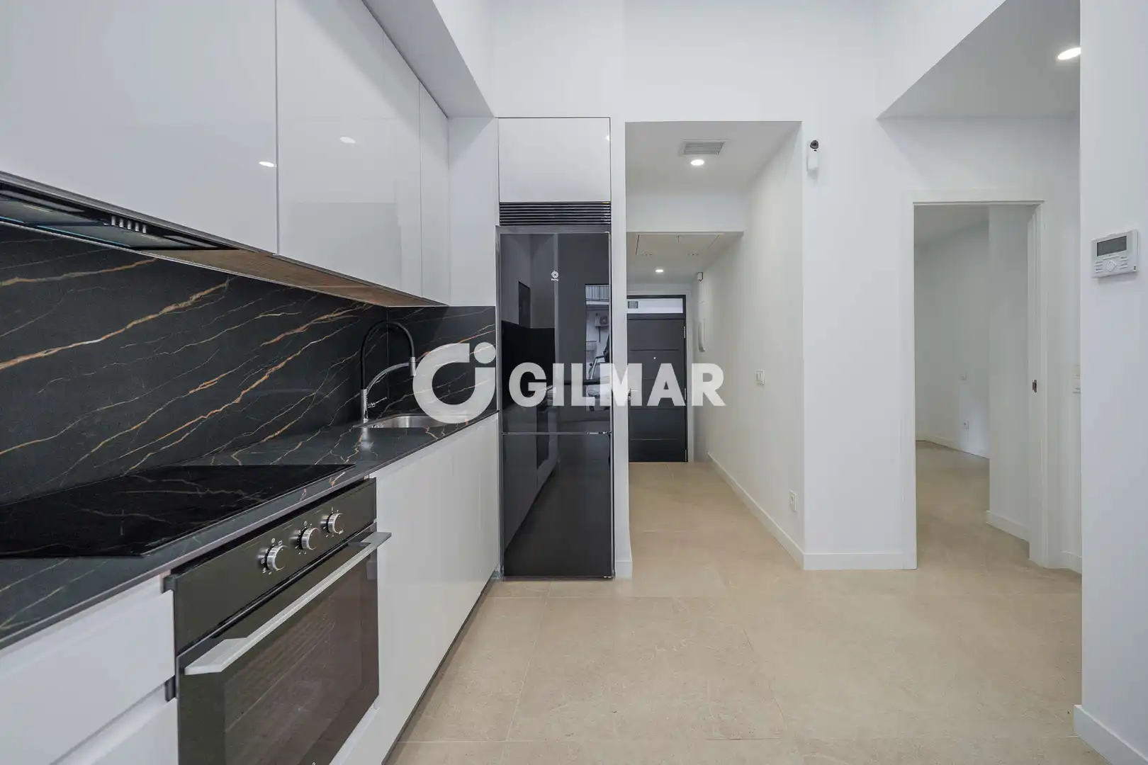 Cocina de Piso en venta en Madrid con Calefacción