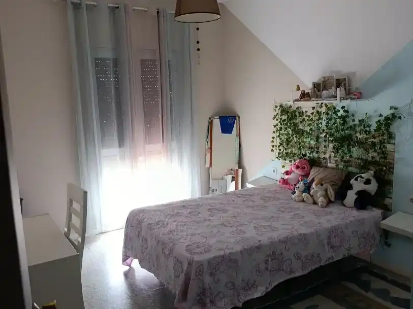 Habitación de Casa adosada en venta en Marmolejo con Aire acondicionado, Trastero y Amueblado