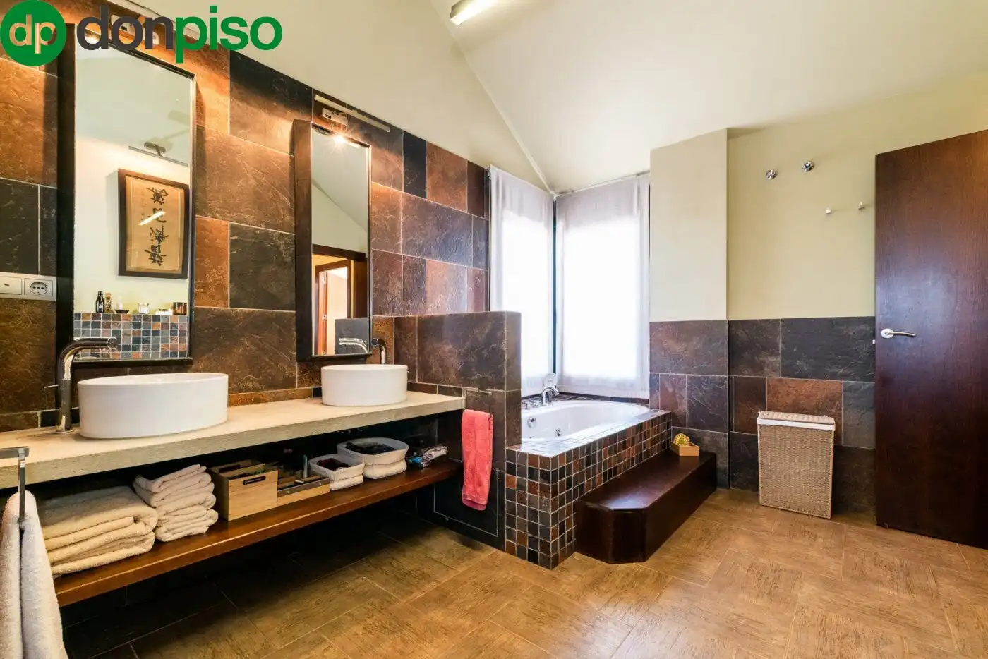 Baño de Casa o chalet en venta en Albolote con Jardín privado, Terraza y Trastero