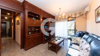 Living room of Flat for sale in Santa Coloma de Gramenet  with Air Conditioner, Heating and Balcony