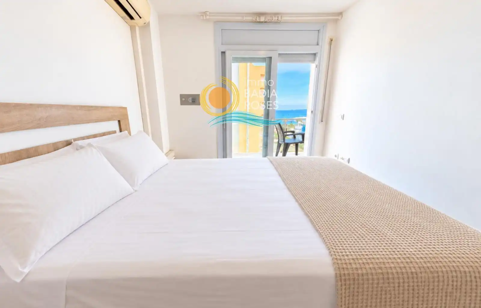 Flat with terrace for sale in DE LA GOLA DE L'ESTANY 5, imagen 22