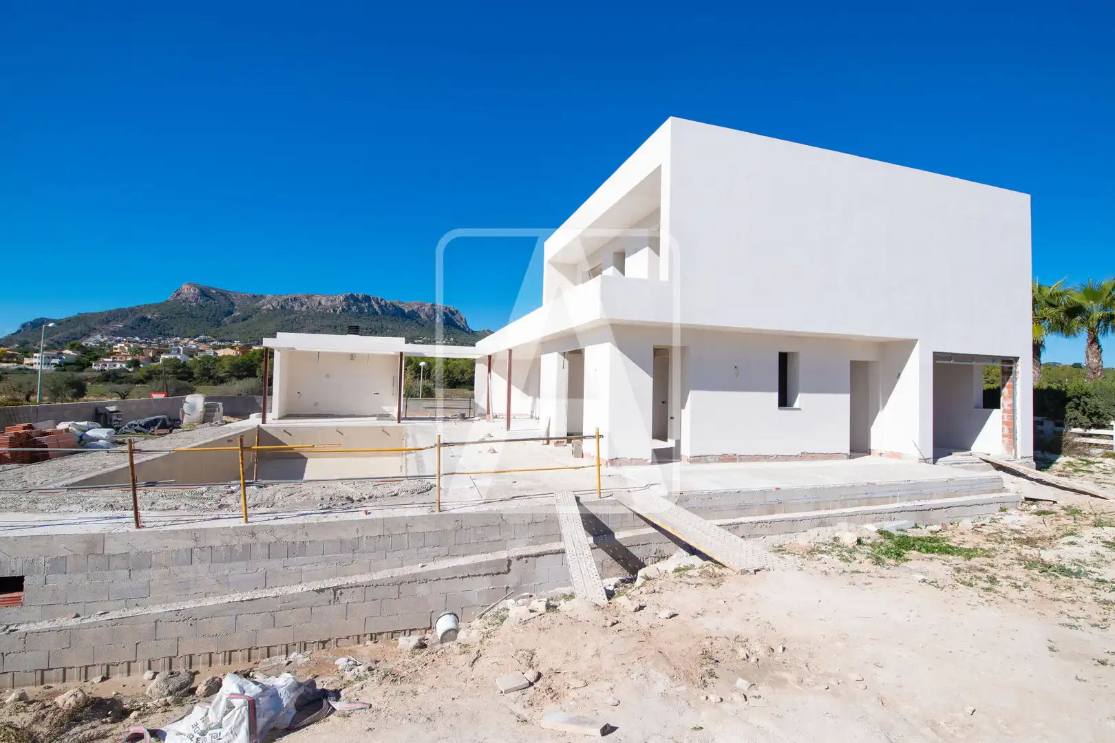 Chalet con piscina en venta en Marisol Park - Ortembach - Los Almendros, imagen 9