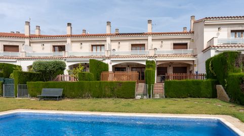 Foto 2 de Casa adosada en venta en Carrer de la República Argentina, Costa del Zèfir, Mont-roig del Camp