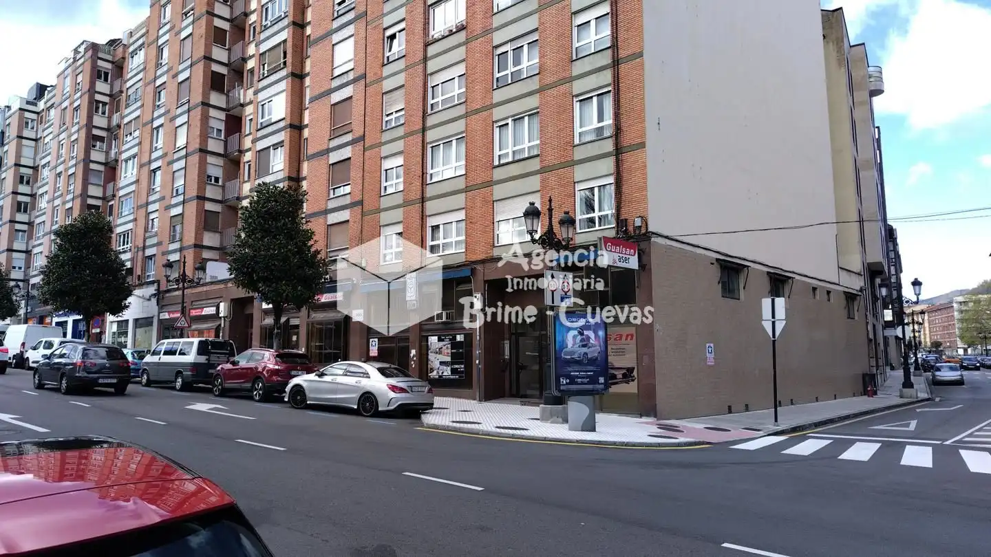 Local comercial en venda a Amparo Pedregal 7, imagen 3