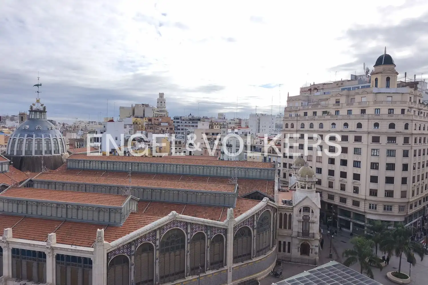 Exterior view of Flat for sale in Valencia  with Air Conditioner, Heating and Parquet flooring