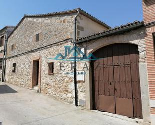 Exterior view of House or chalet for sale in Lagartera
